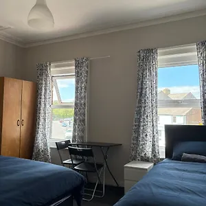 Guest house Superb Triple Near Croke Park - 2