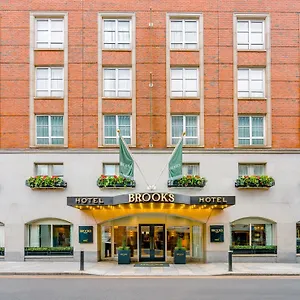 Brooks Hotel